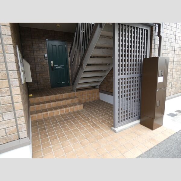 エントランス (エントランス)