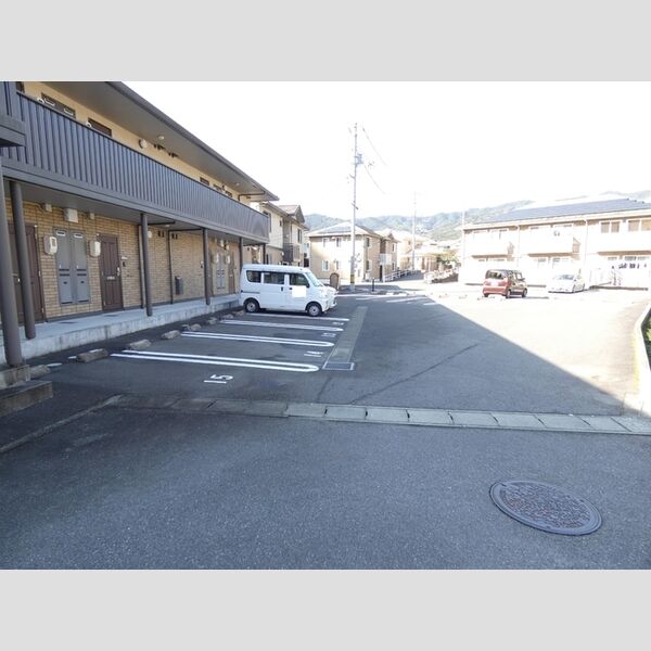 駐車場 (駐車場)