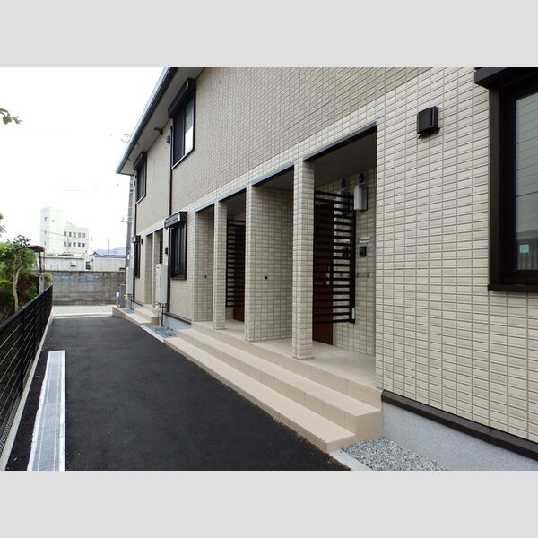 エントランス (エントランス)