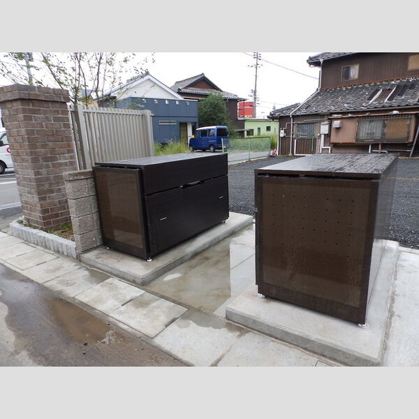 現地周辺 (ゴミステーション)