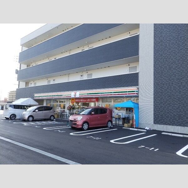 現地周辺 (セブンイレブン山口吉敷中東店(589m))