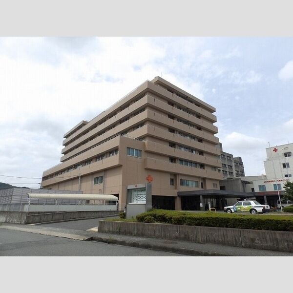 現地周辺 (総合病院山口赤十字病院(657m))