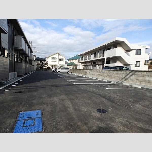 駐車場 (駐車場)