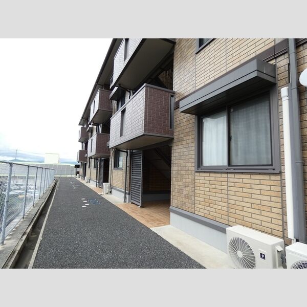 エントランス (エントランス)