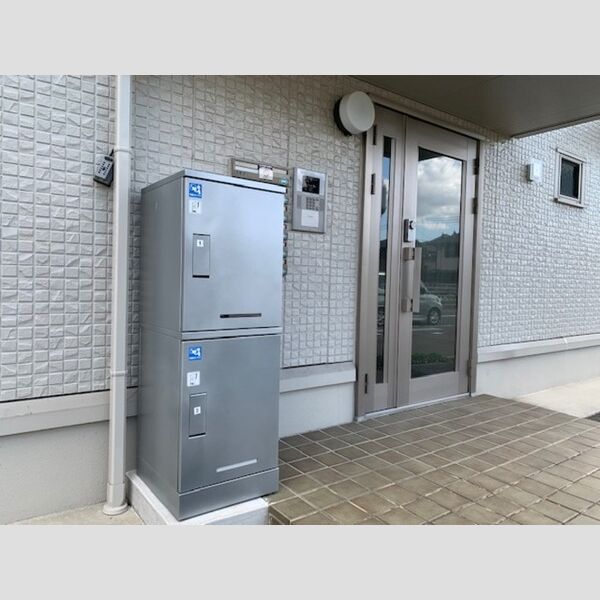 エントランス (エントランス　オートロック)