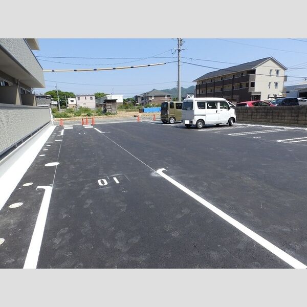 駐車場 (駐車場)