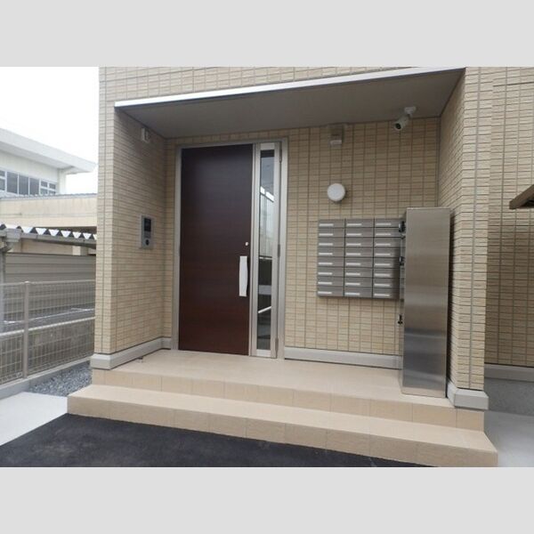 エントランス (エントランス　オートロック)