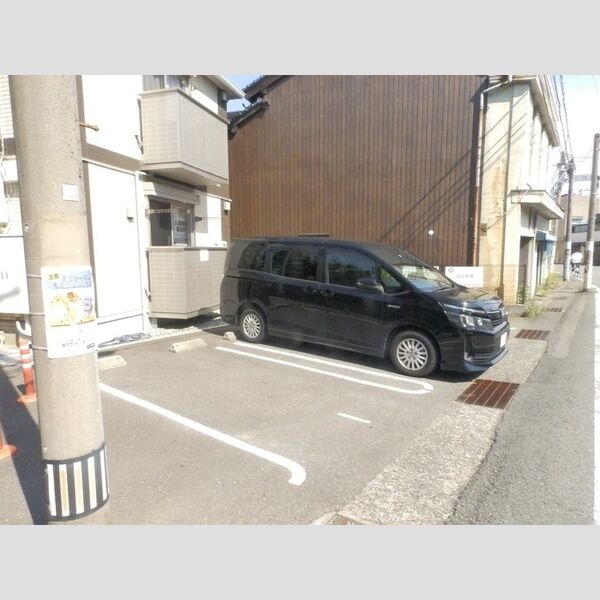 駐車場 (駐車場)