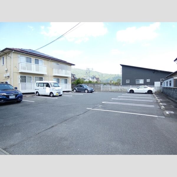 駐車場 (駐車場)