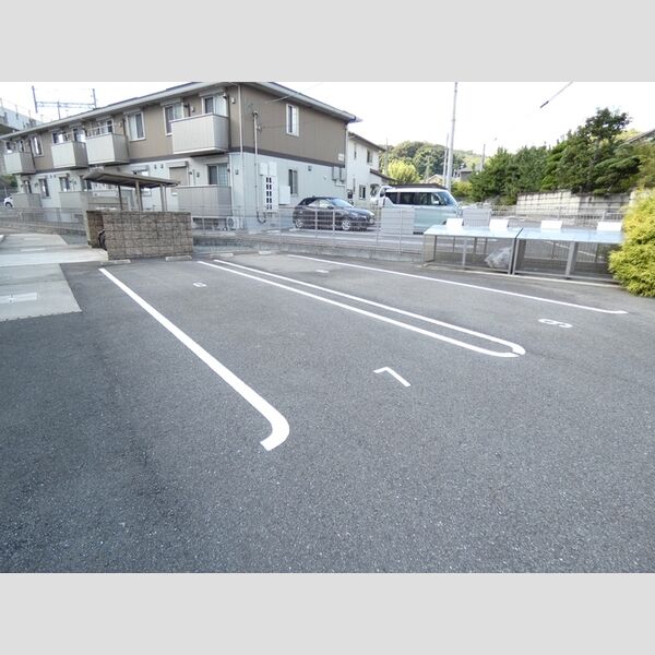 駐車場 (駐車場)