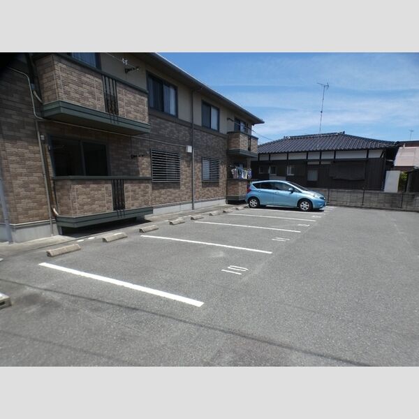 駐車場 (駐車場)