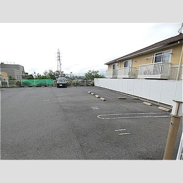 駐車場 (駐車場)