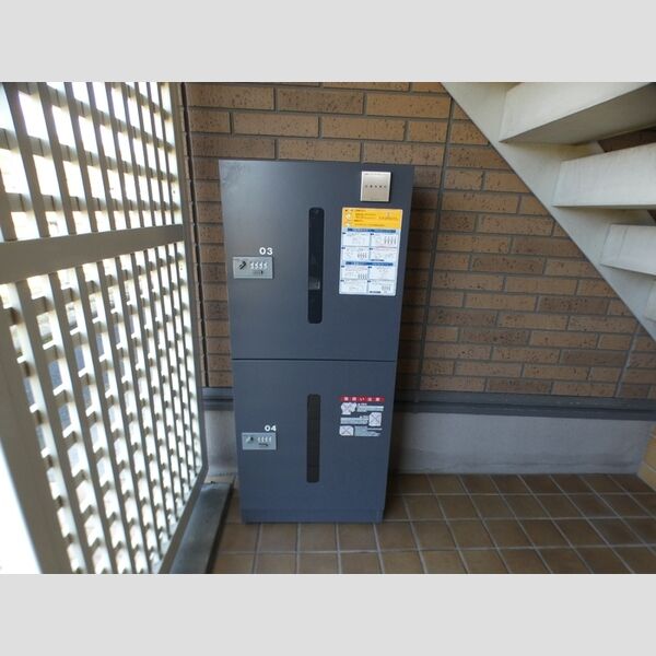 現地周辺 (宅配ボックス)