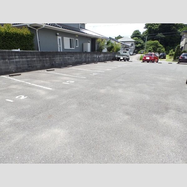 駐車場 (駐車場)