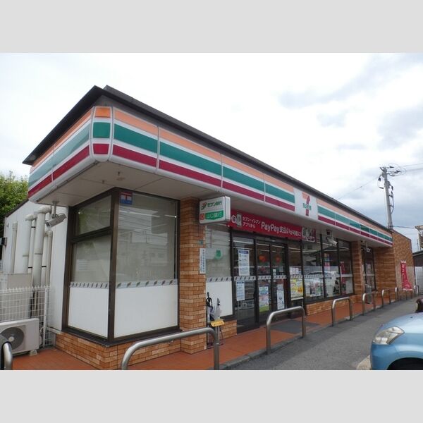 現地周辺 (セブンイレブン宇部海南町店)