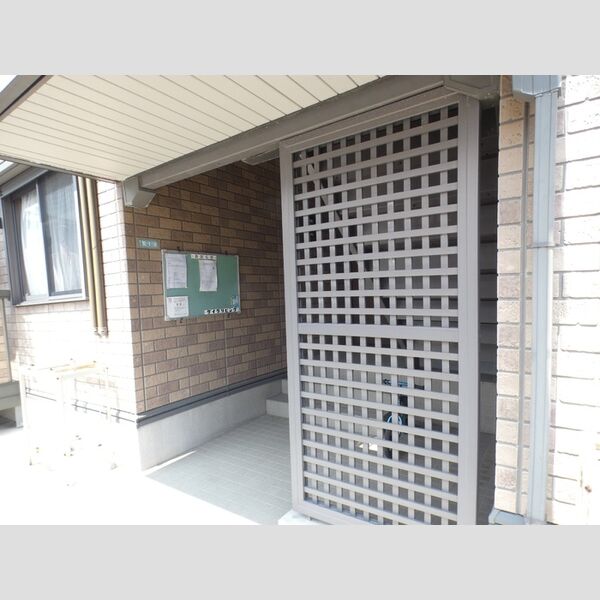 エントランス (エントランス)