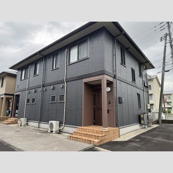 建物外観 (E棟 外観)