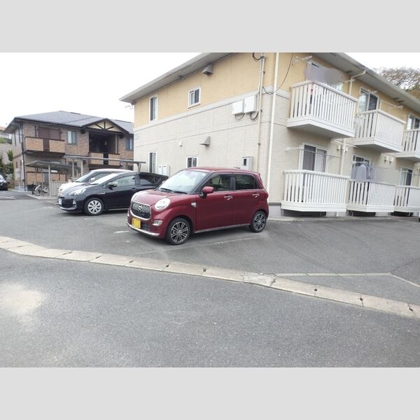 駐車場 (駐車場)
