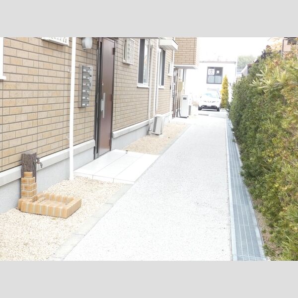 エントランス (エントランス)