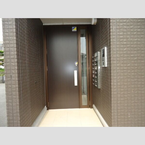 エントランス (エントランスオートロック)