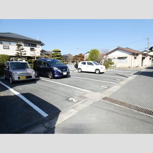 駐車場 (駐車場)