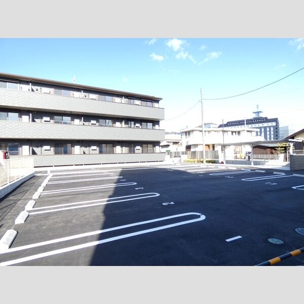 駐車場 (駐車場)