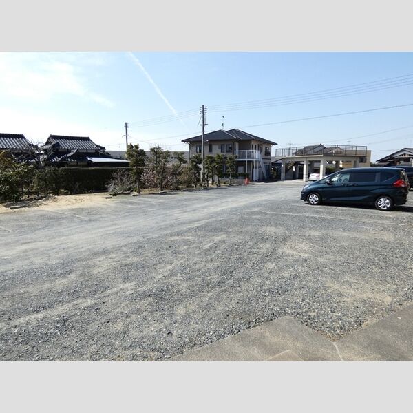 駐車場 (駐車場)
