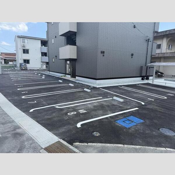 駐車場 (駐車場)