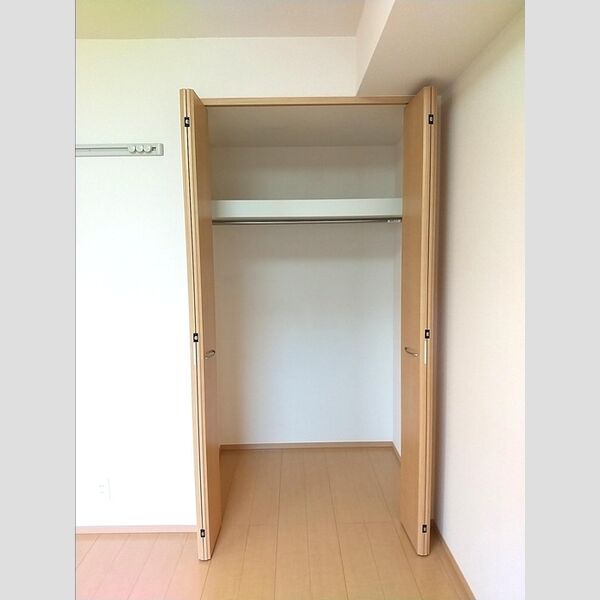 その他 (クローゼット)