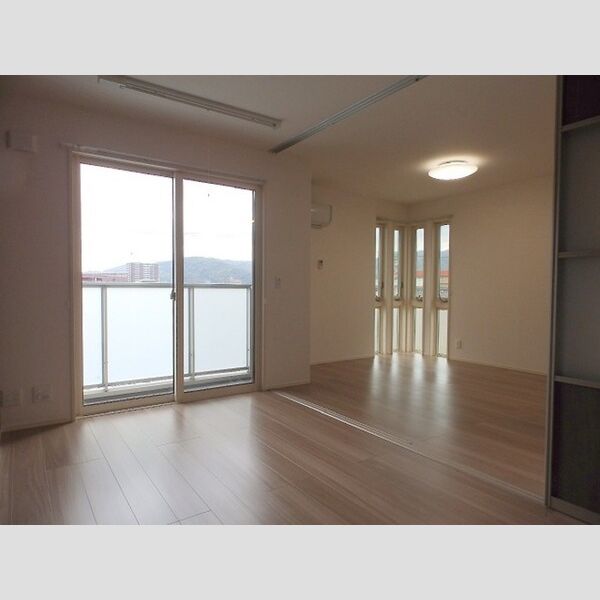 居室・リビング (LDK　洋室)