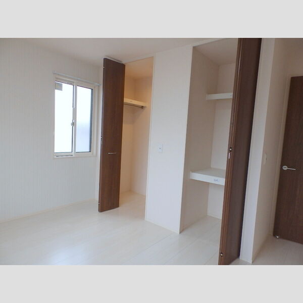 収納 (物入れ　クローゼット)