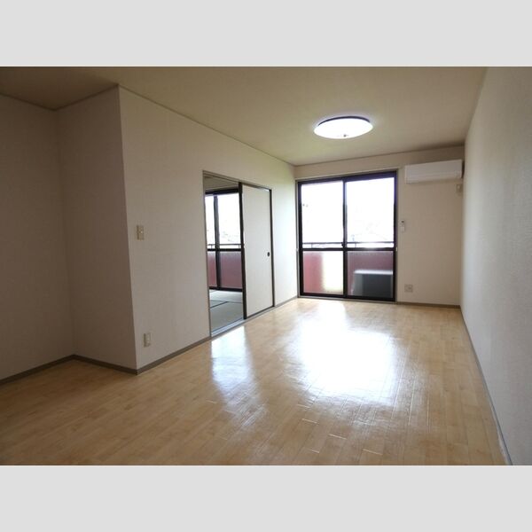 居室・リビング (LDK　和室)