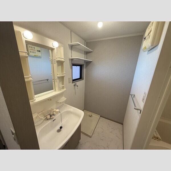 洗面所 (洗髪洗面化粧台)