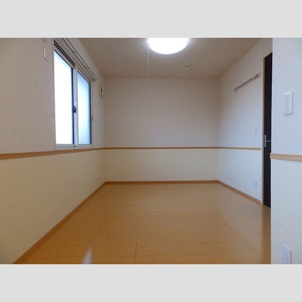 その他 (2F洋室(8帖))