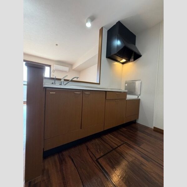 キッチン (キッチン)