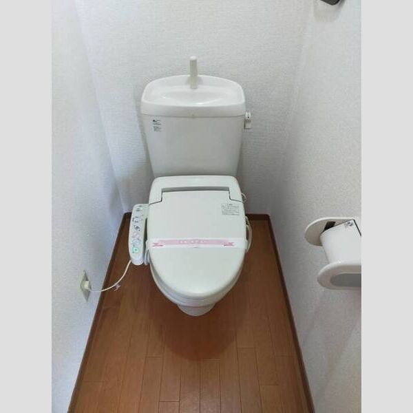 トイレ (温水洗浄暖房便座)