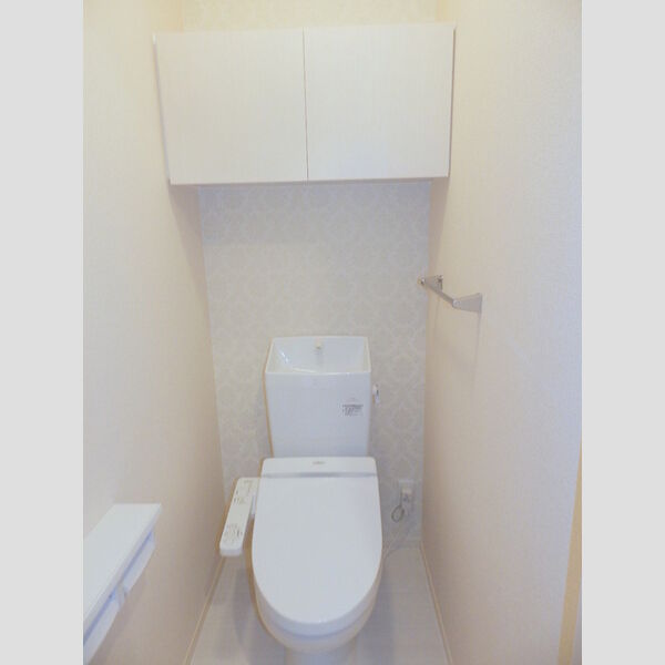 トイレ (温水洗浄暖房便座)