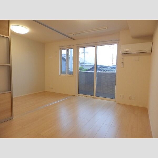 居室・リビング (LDK(エアコン付)+洋室)