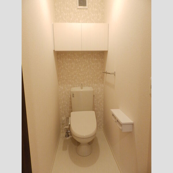 トイレ (温水洗浄暖房便座)