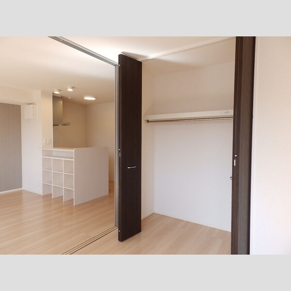 収納 (クローゼット)
