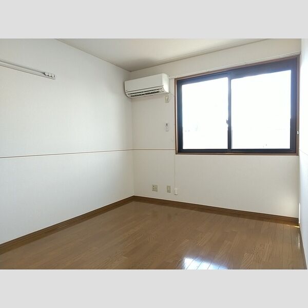 その他 (北西洋室6帖)