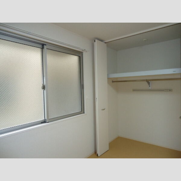 収納 (洋室収納)