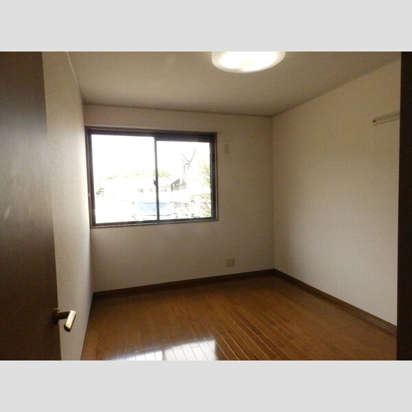 その他 (北東洋室6帖)