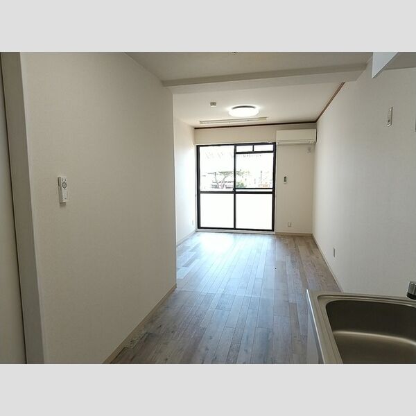 居室・リビング (洋室)