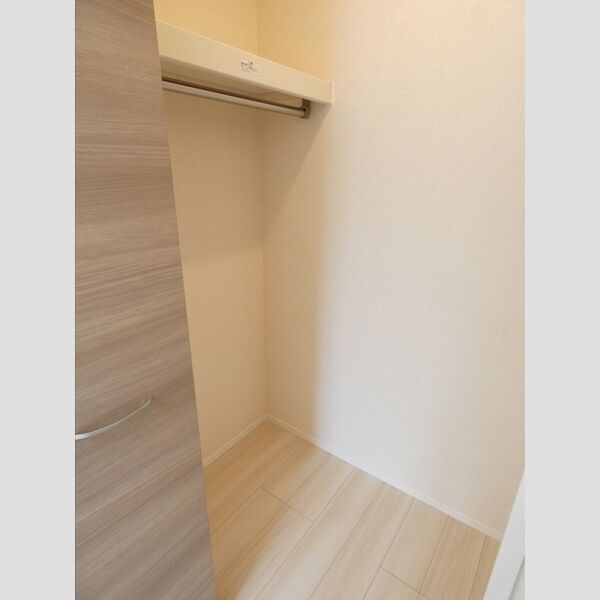 収納 (クローゼット)