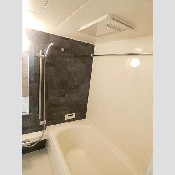 バス (浴室)