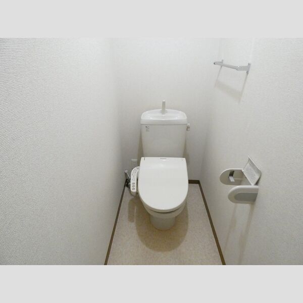 トイレ (温水洗浄暖房便座)