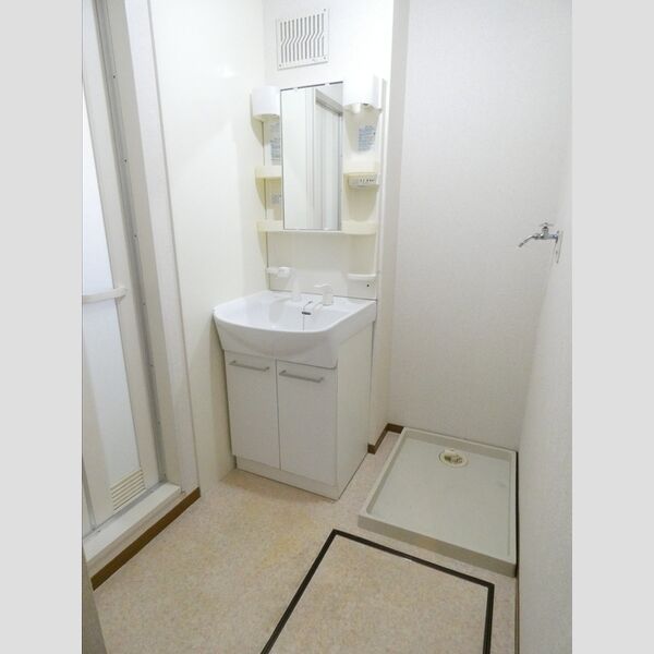 洗面所 (洗髪洗面化粧台)