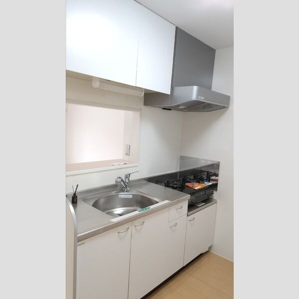 キッチン (キッチン)