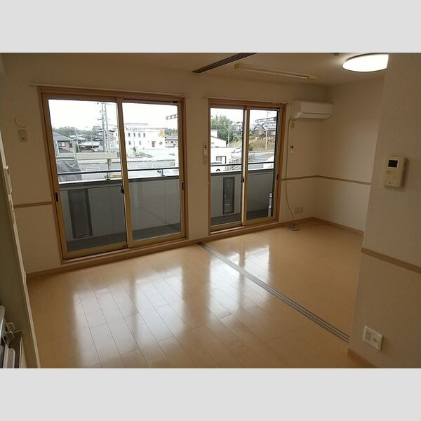 居室・リビング (DK　洋室)